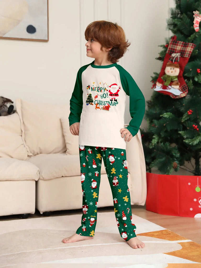 Green Santa print pyjama set for family Christmas nights